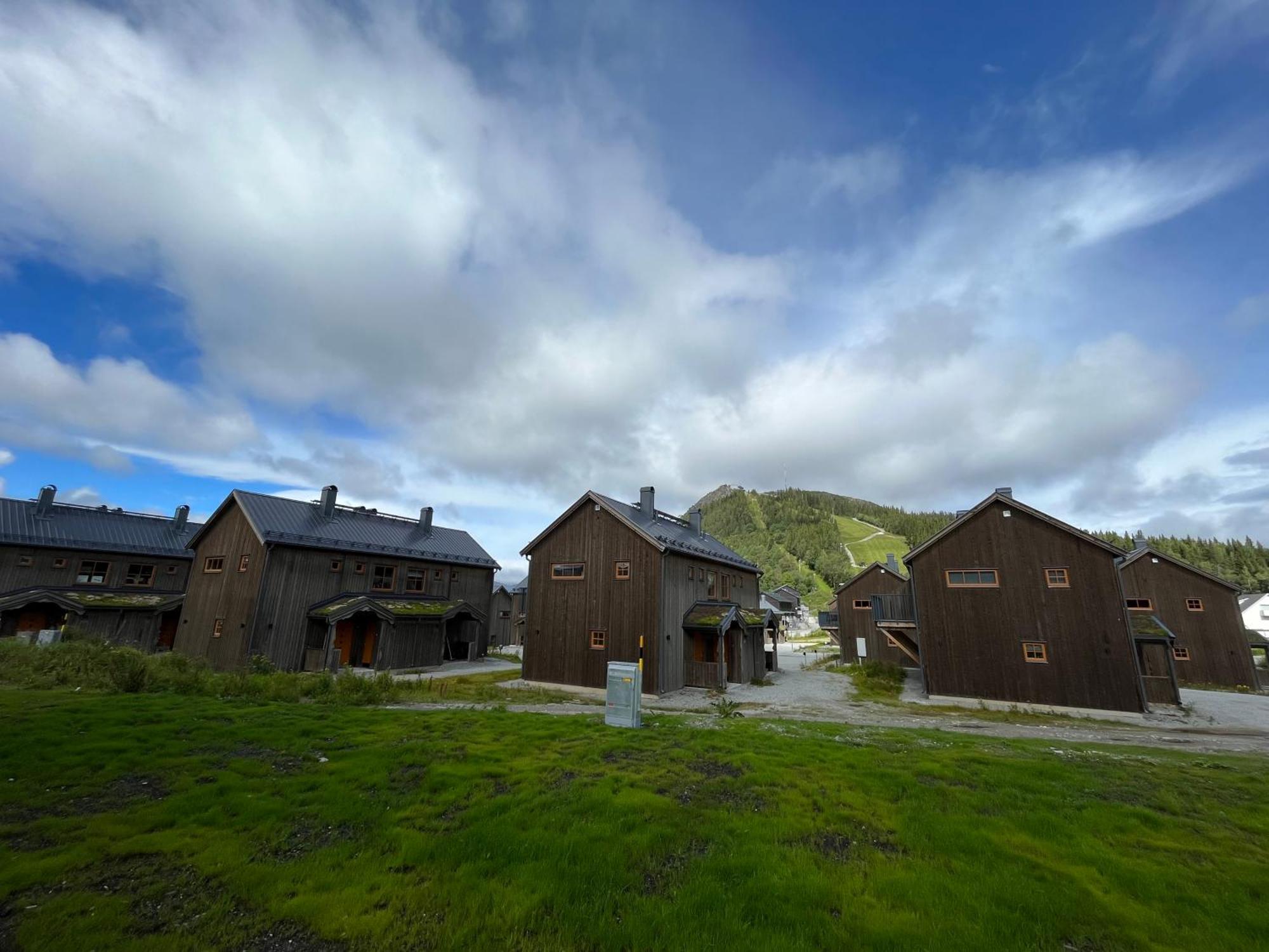 Funaesdalsporten Funaesdalen Esterno foto