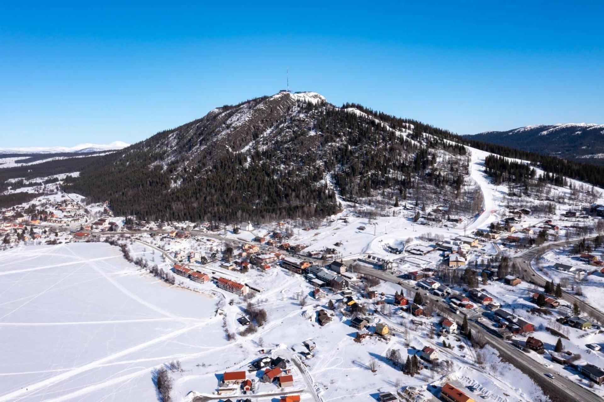 Funaesdalsporten Funaesdalen Esterno foto